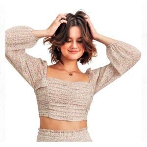 Reset by Jane long sleeve pink dainty floral ruched crop top NWT